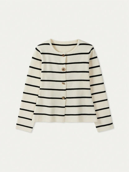Cardigan minimaliste chic en maille douce